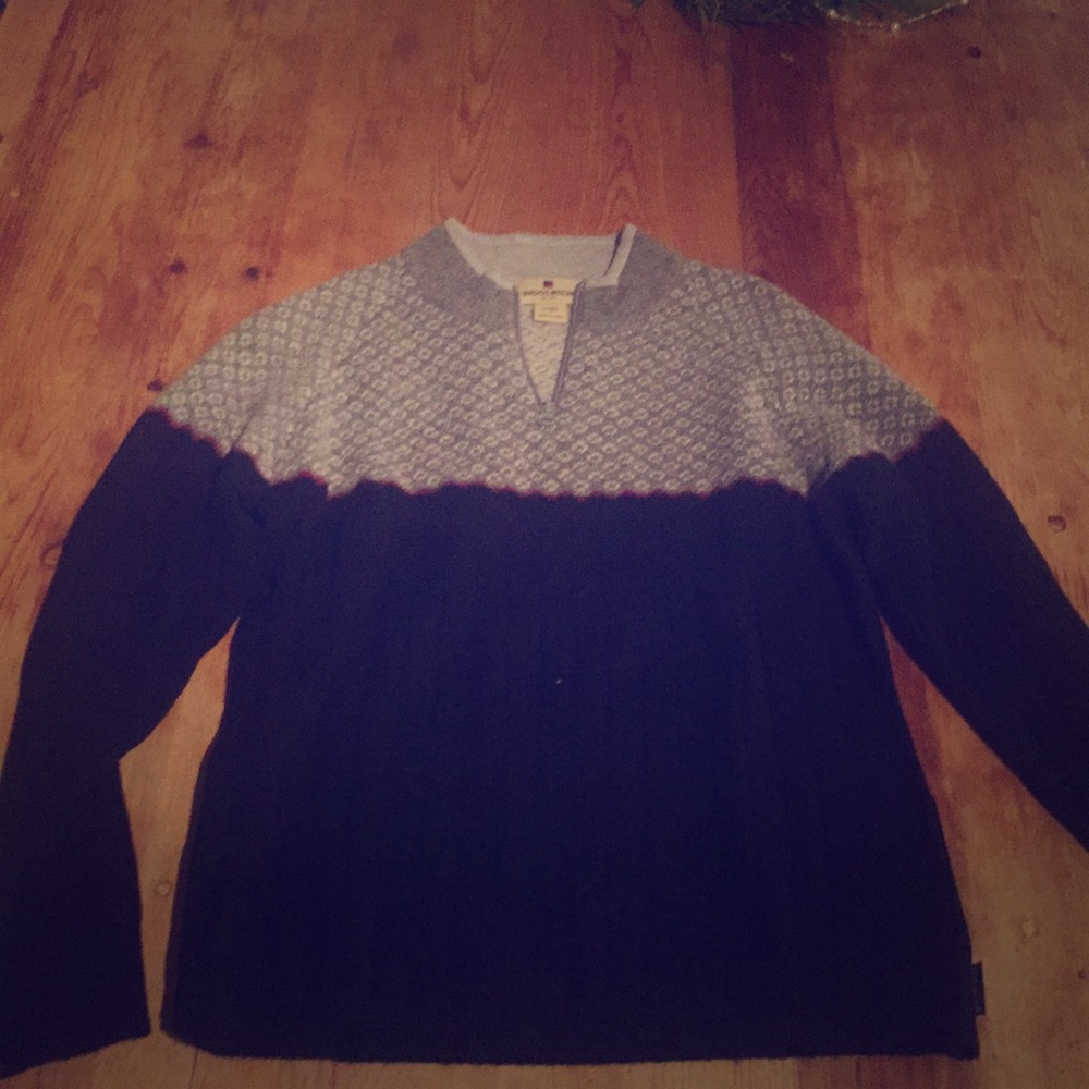 Women’s wool sweater